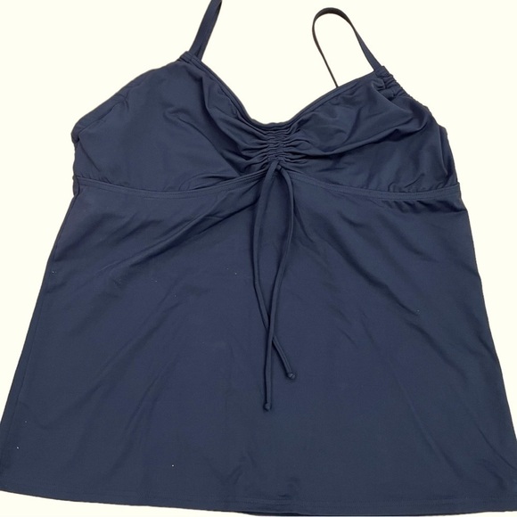 lands’ End tankini top, size 18L, full underwire cup bra, adjustable straps - Picture 1 of 4